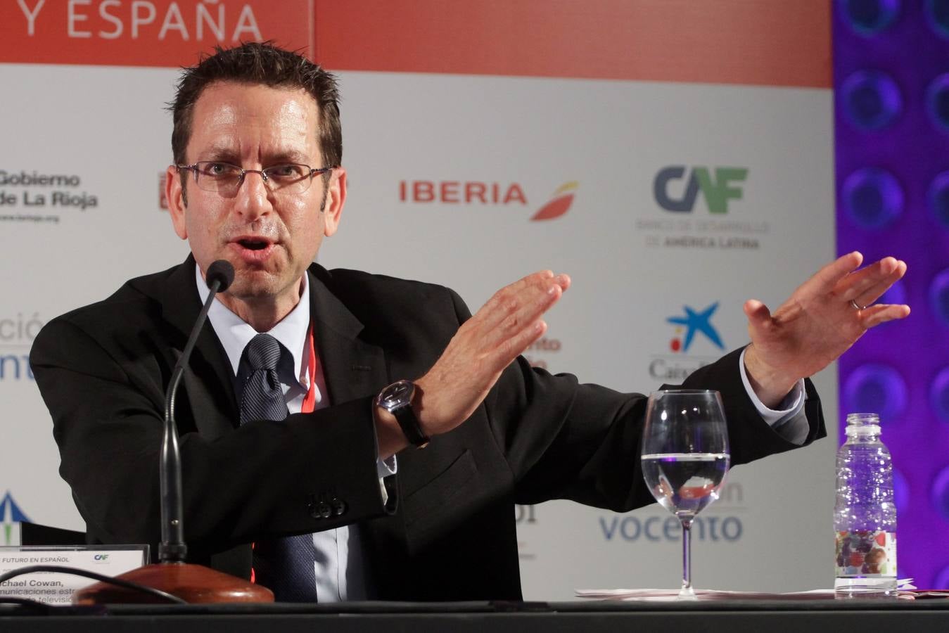 Historias con Salcedo y talleres con Arce y Cowan en Futuro en Español