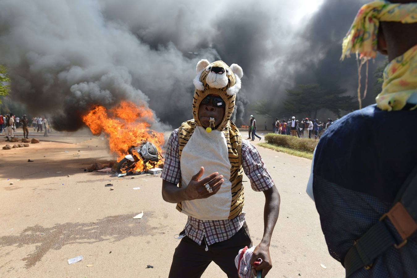 Protestas en Burkina Faso tras instaurarse un gobierno de transición