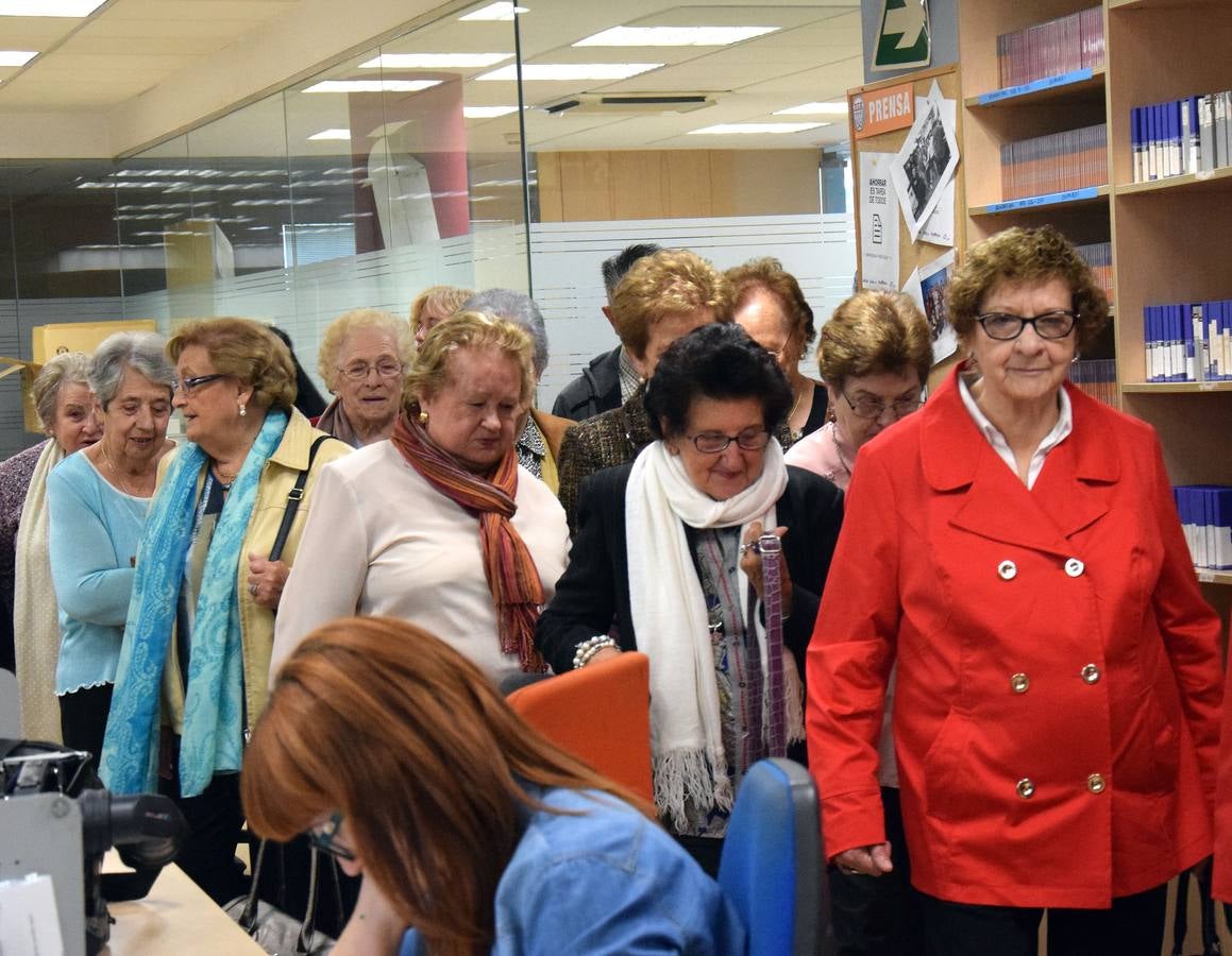Los alumnos del programa &#039;Vida Sana&#039; visitan la multimedia de Diario LA RIOJA