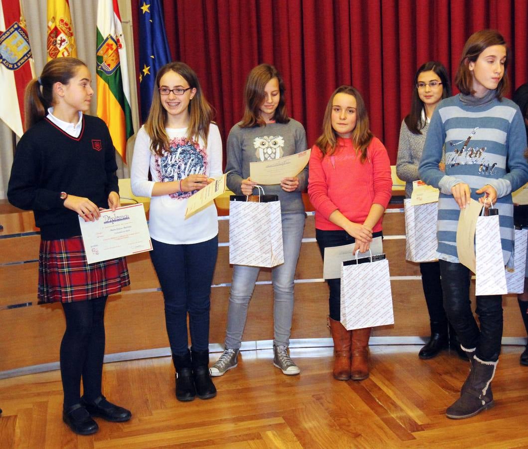 Premios del concurso escolar sober la Constitución