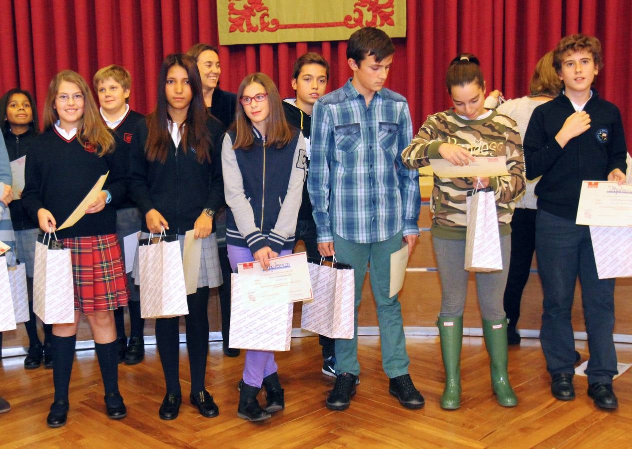 Premios del concurso escolar sober la Constitución