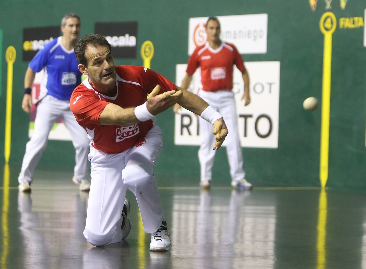 Homenaje a la pelota riojana