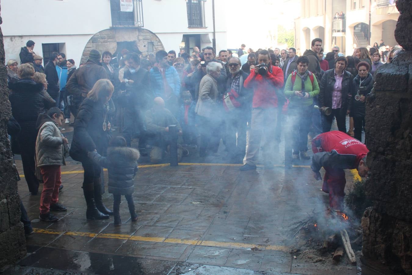 Arnedillo cumple con su Procesión del Humo