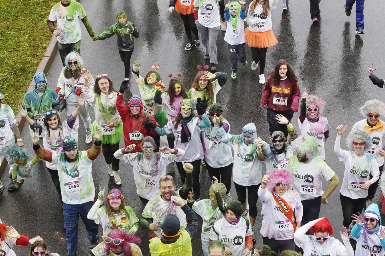 Logroño se llena de color con la Holi Run (I)