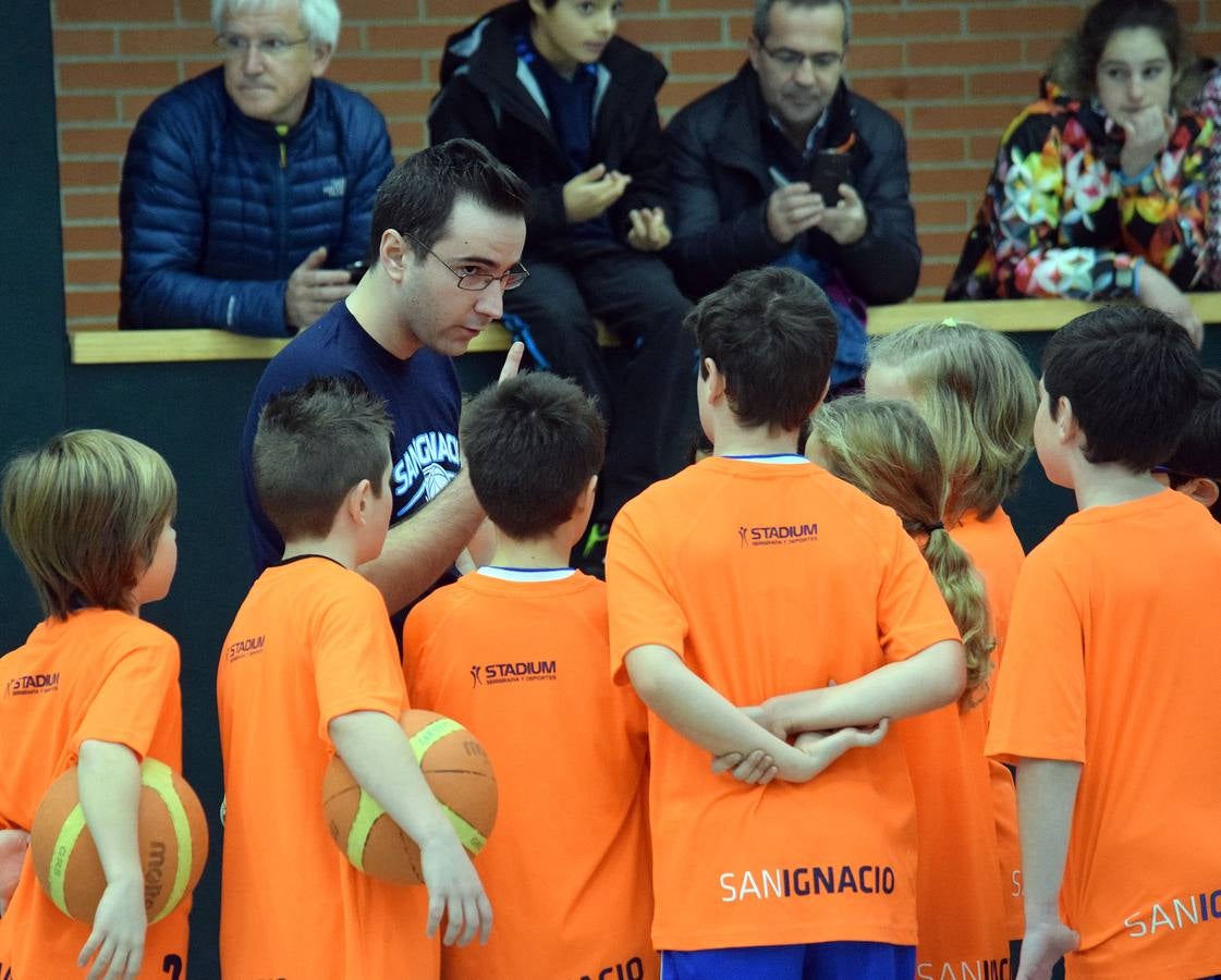 Lardero disfruta con las promesas del baloncesto