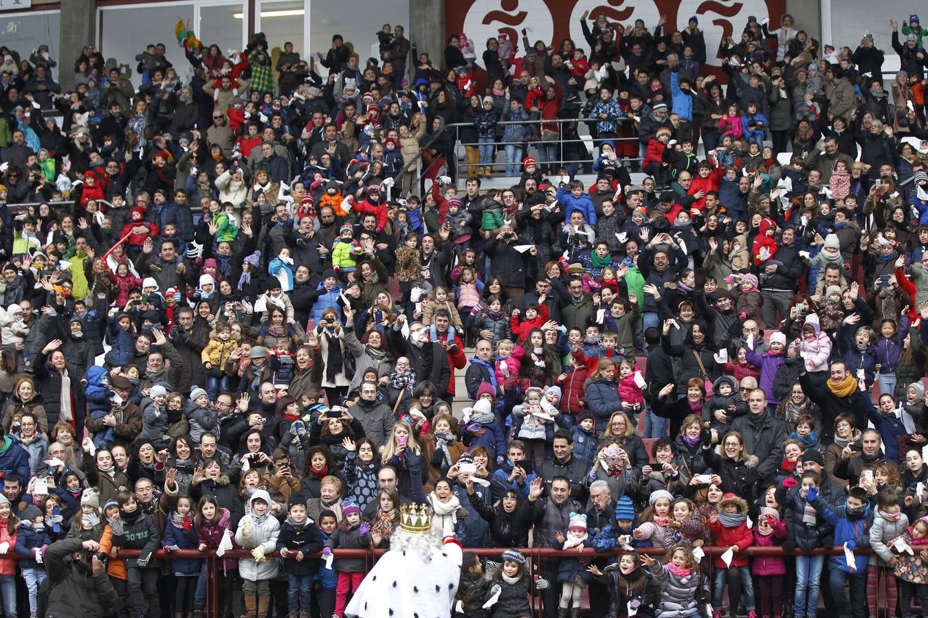 Los Reyes Magos llegan a Las Gaunas (I)