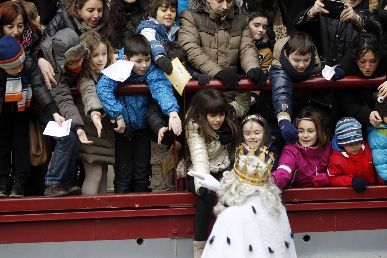 Los Reyes Magos llegan a Las Gaunas (II)