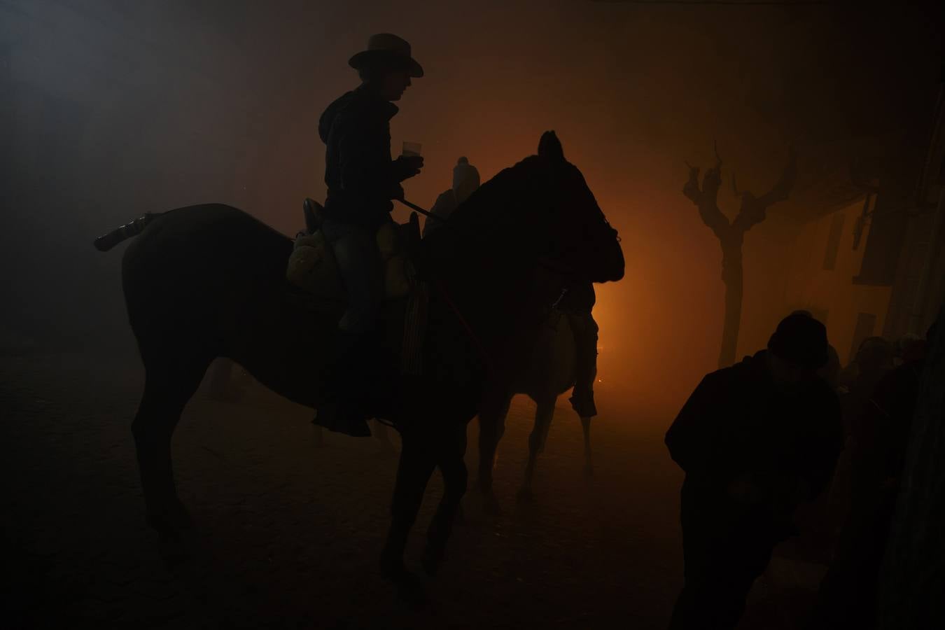 Noche de fuego en Ávila