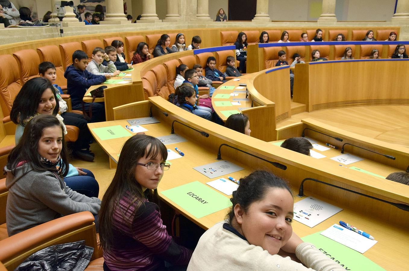 Aldeas Infantiles lleva a los escolares al Parlamento