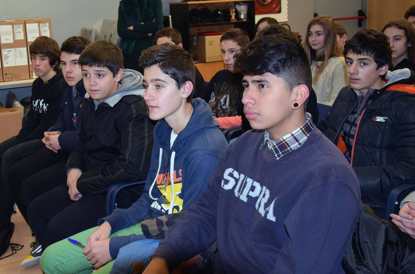 Los alumnos de 2º C de la ESO del Ies Sagasta visitan la multimedia de Diario LA RIOJA