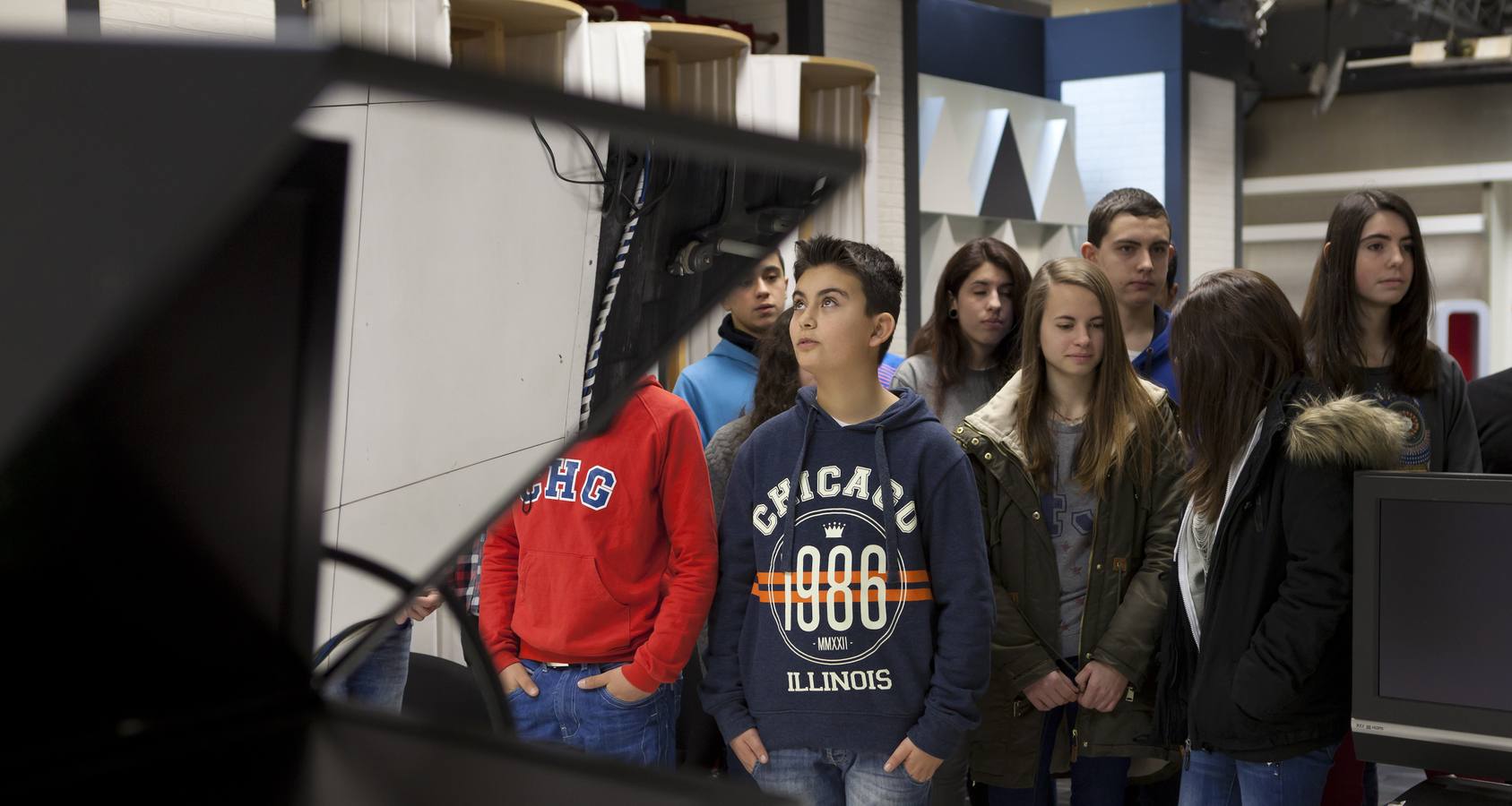 Alumnos de 3º A de la ESO del Colegio Los Boscos visitan la multimedia de Diario LA Rioja