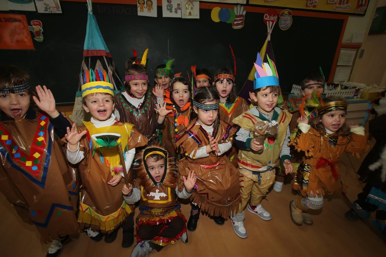 Los niños de Escolapios se difrazan por Carnaval