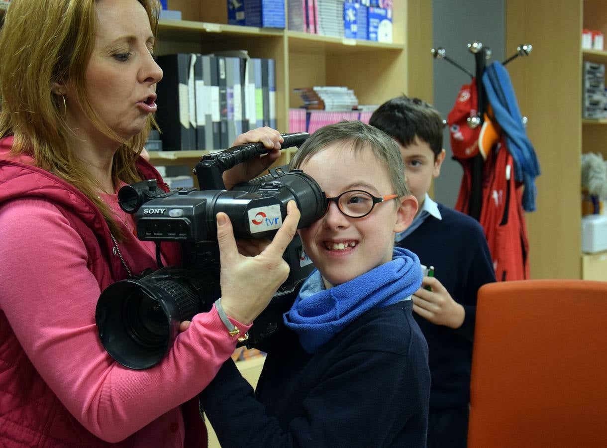 Visita de los alumnos del colegio Paula Montal