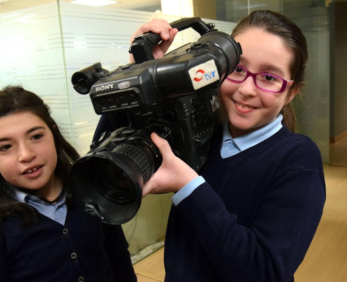 Visita de los alumnos del colegio Paula Montal