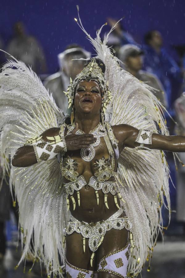 Brasil celebra su gran fiesta