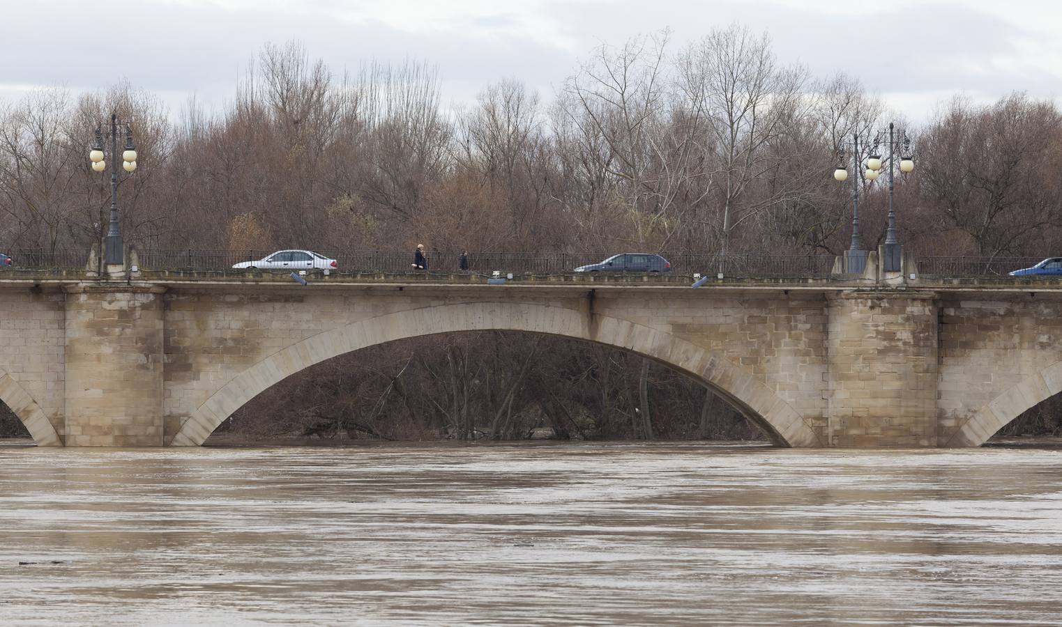 El Ebro amenaza Logroño