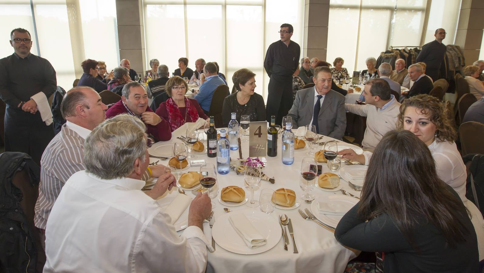 Jornada de mayores con comida en Delicatto (II)