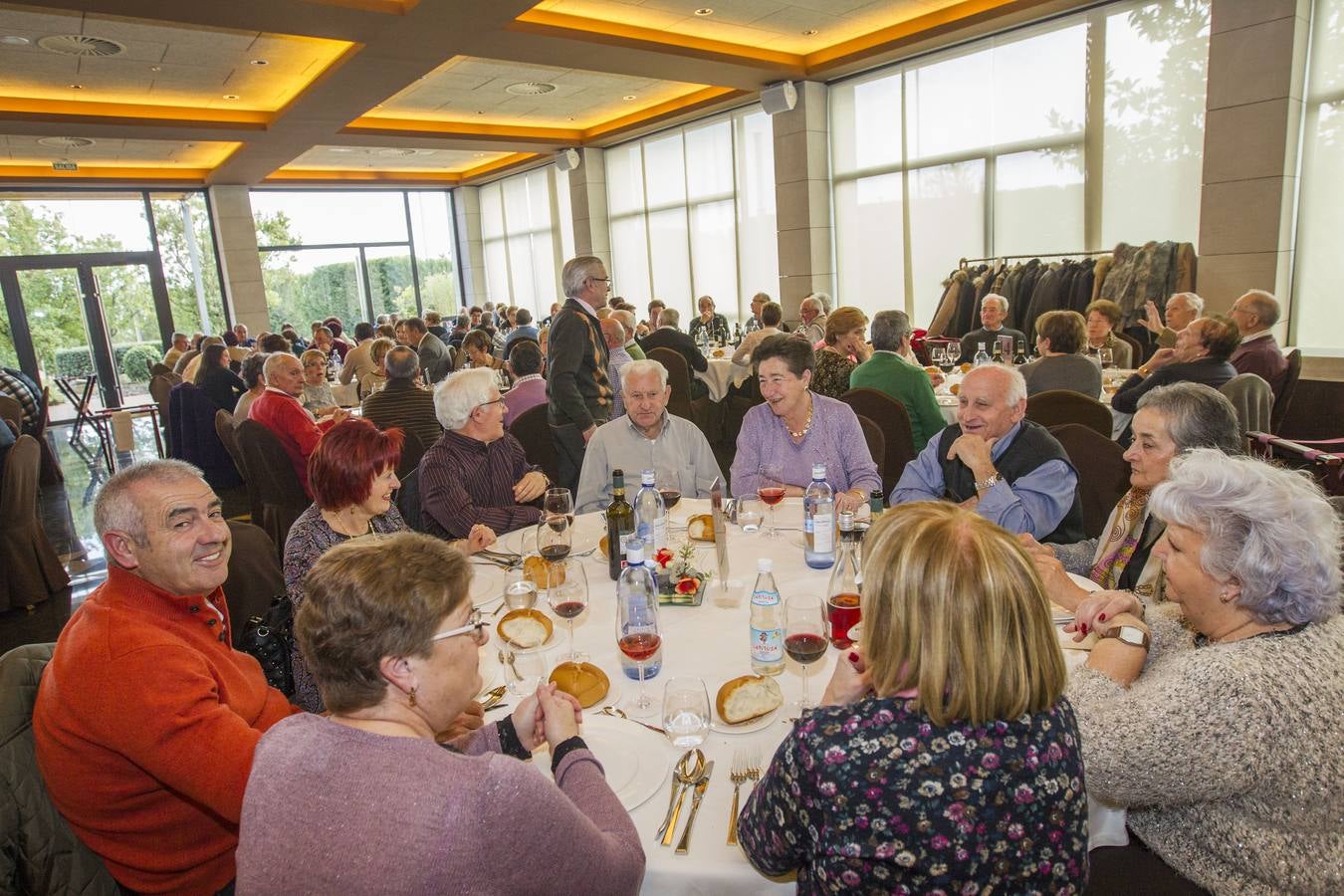 Jornada de mayores con comida en Delicatto (II)