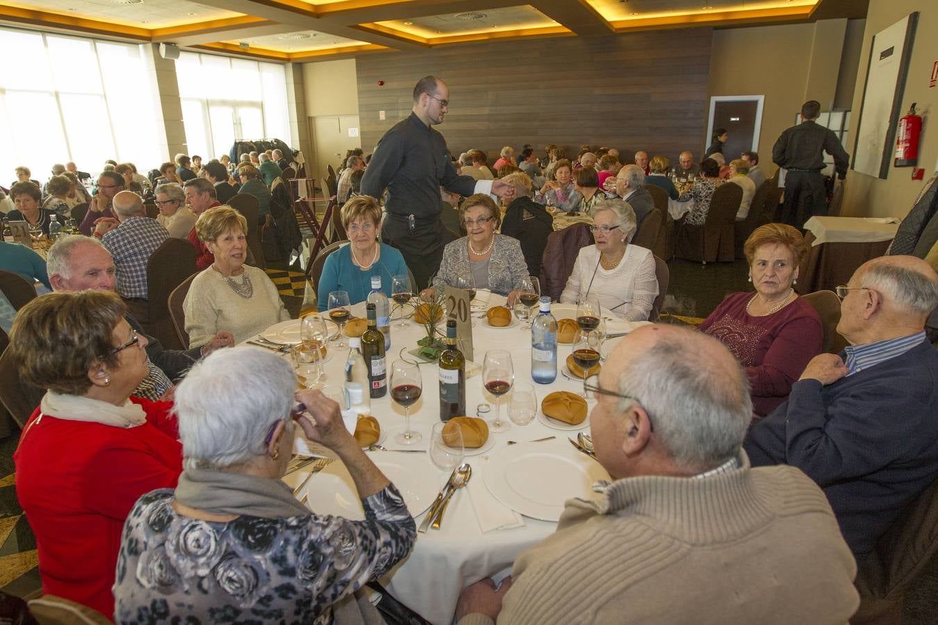 Jornada de mayores con comida en Delicatto (II)