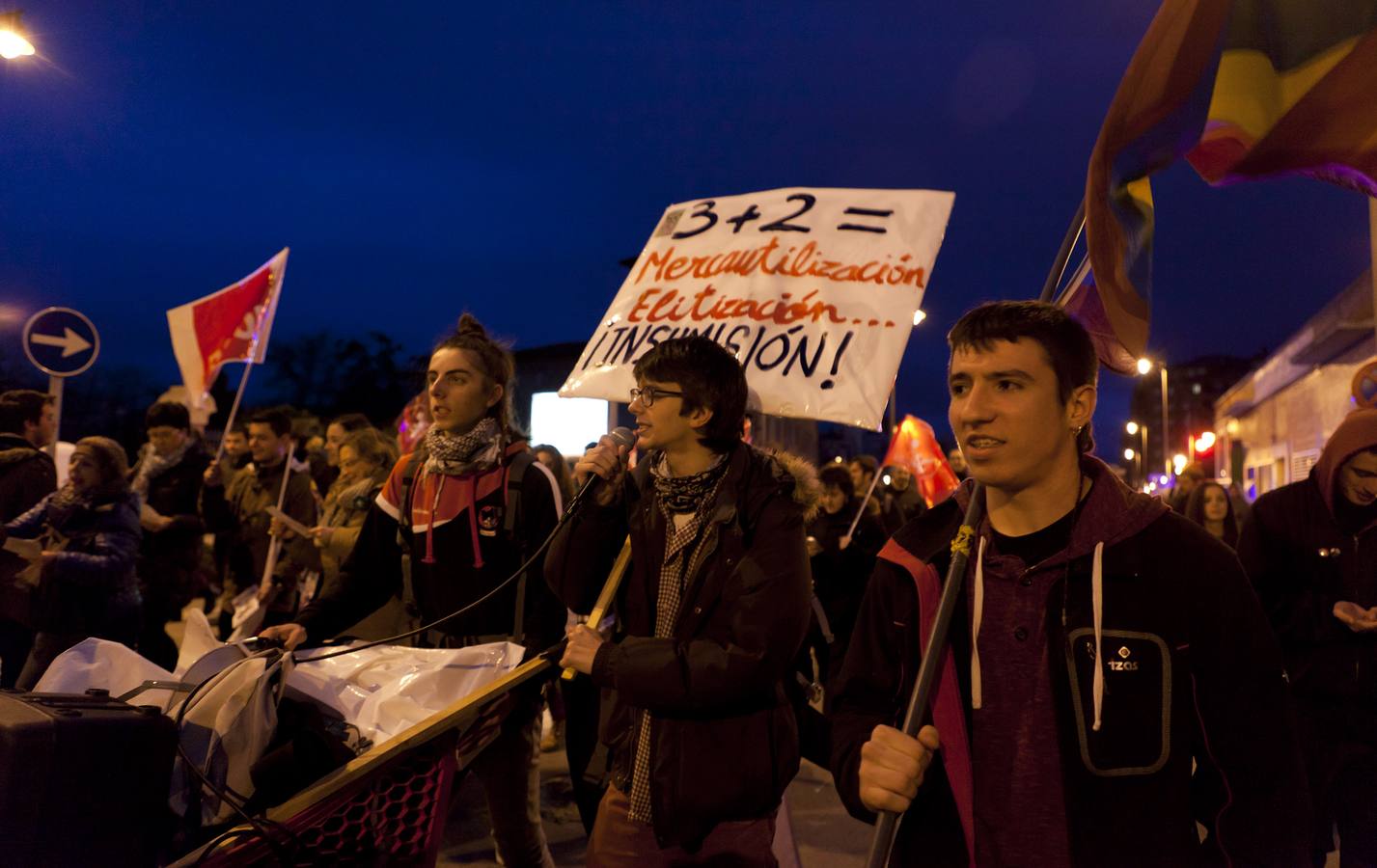 Los estudiantes se manifiestan contra el &#039;3+2&#039;