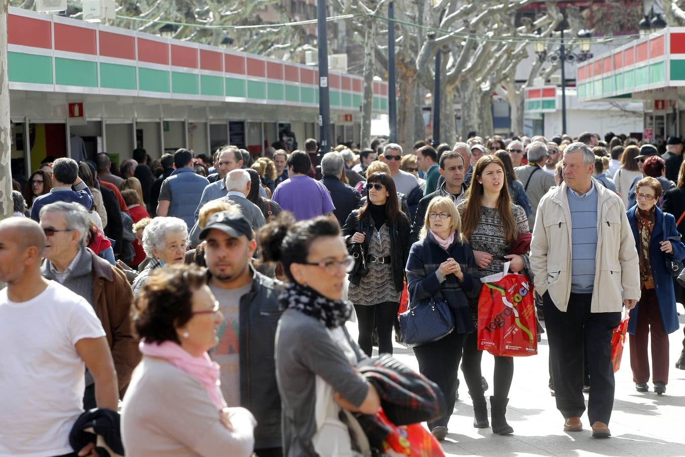 De compras en el mismo centro