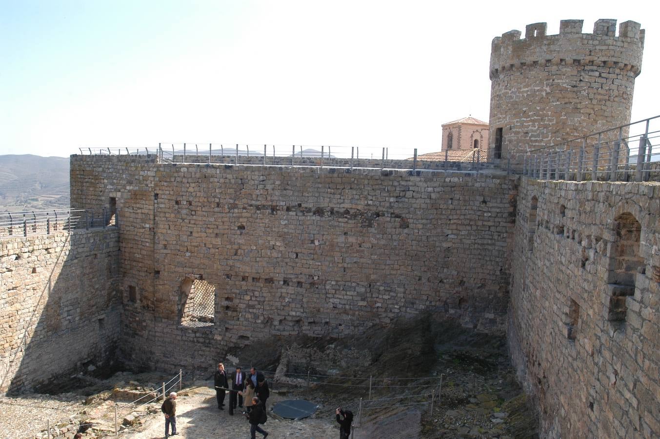 El castillo de Cornago, como nuevo