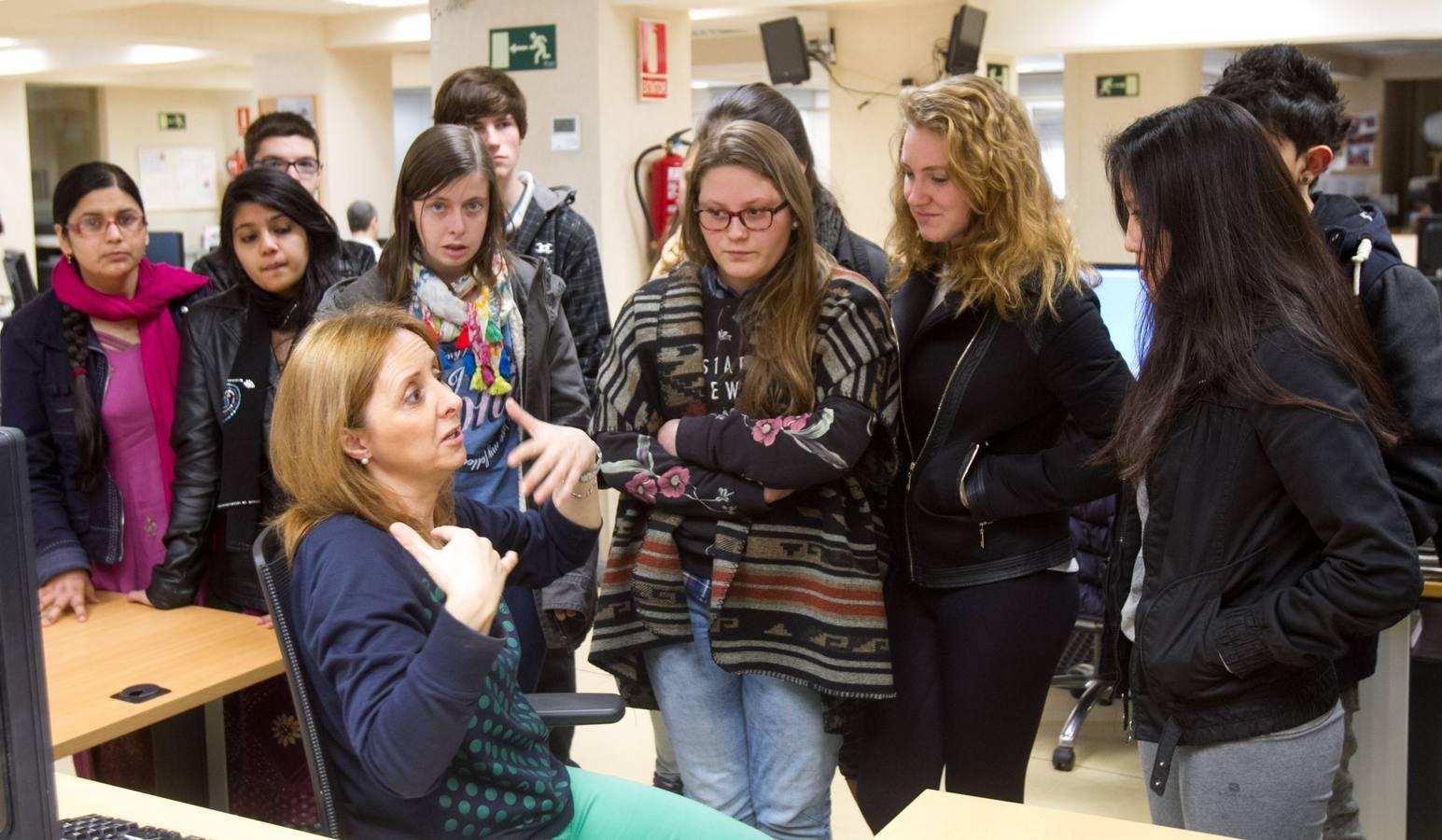 Visita de los alumnos de Jesuitas