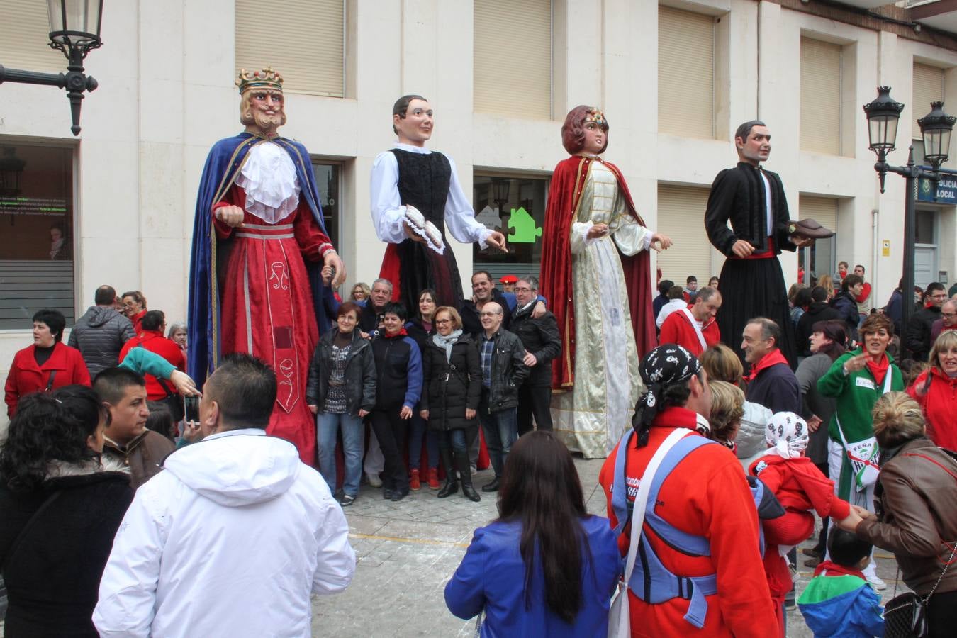 Arnedo empieza las fiestas de San José con &#039;La Bomba&#039;