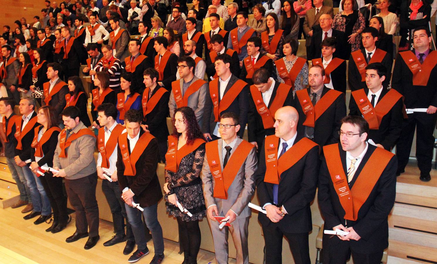 Acto de graduación de los Ingenieros Industriales de la UR en Riojaforum