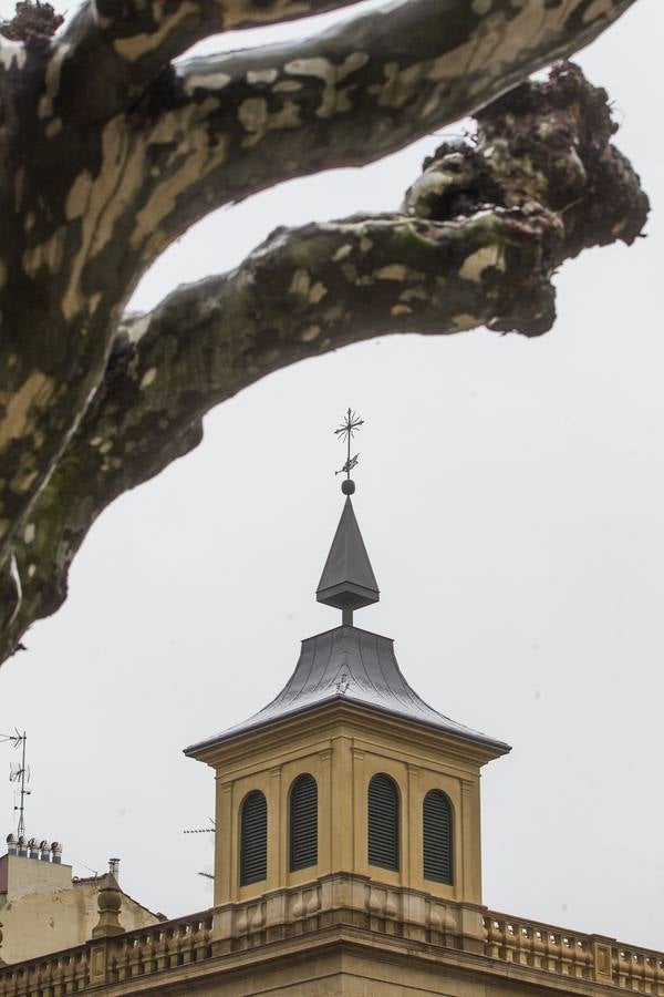 Logroño luce sus chapiteles