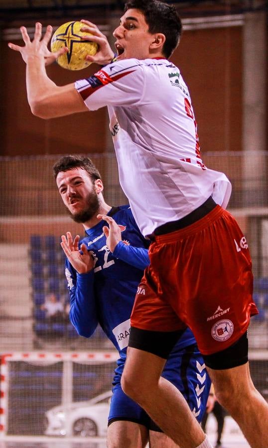 Naturhouse 38 - 26 BM Aragón