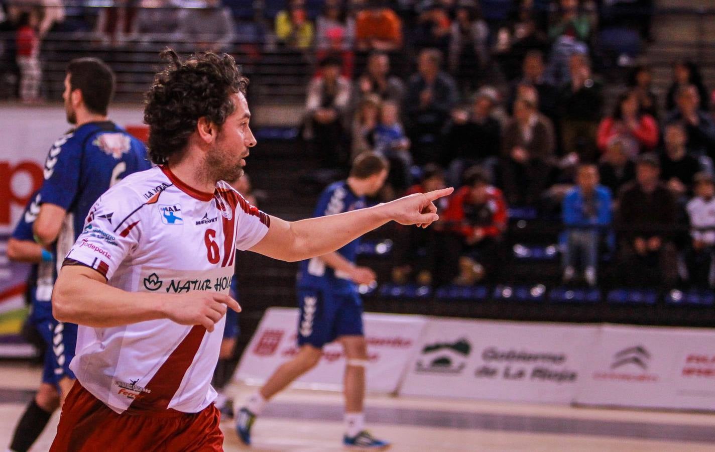 Naturhouse 38 - 26 BM Aragón