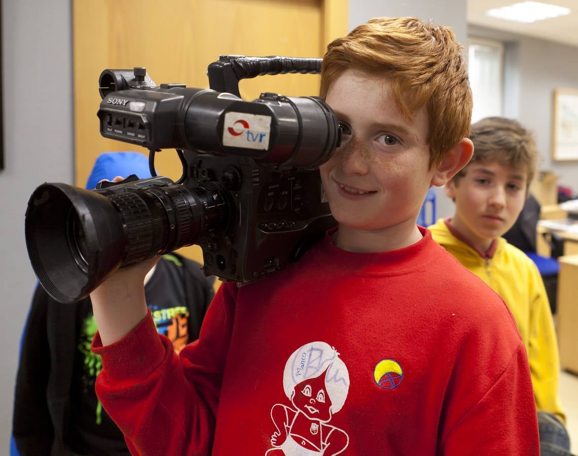 Los alumnos de 5º de primaria del Colegio Milenario de La Lengua visitan la multimedia de Diario LA RIOJA