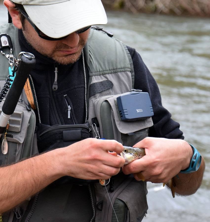 Primera jornada de pesca en La Rioja