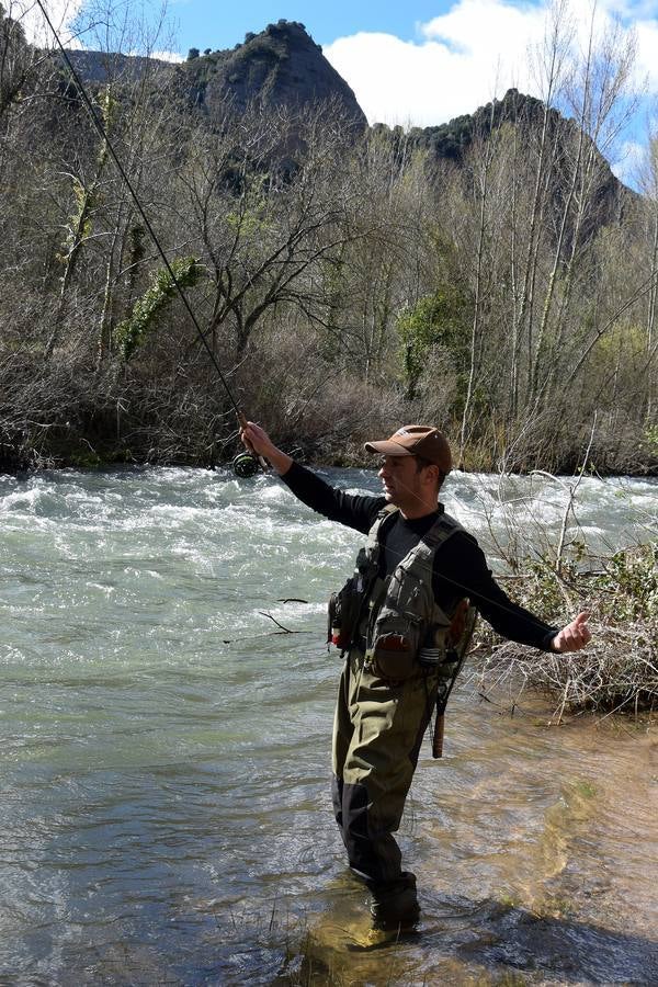 Primera jornada de pesca en La Rioja