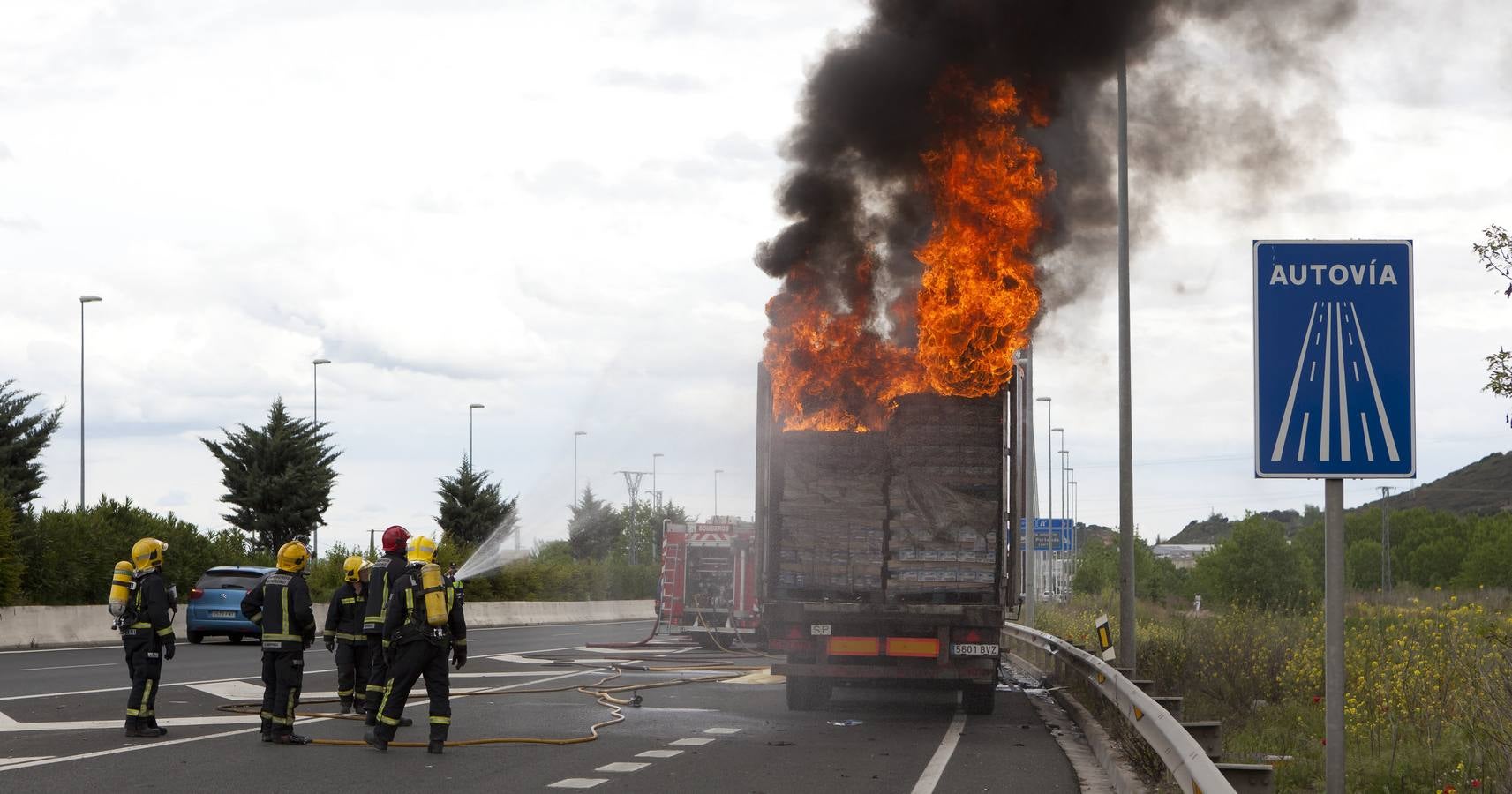 Aparatoso incendio