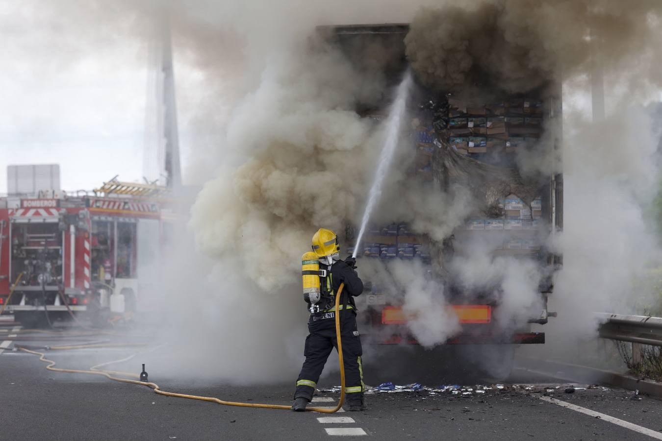 Aparatoso incendio