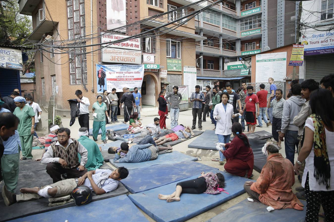 Pánico y dolor en Nepal tras un terremoto de 7,9 grados