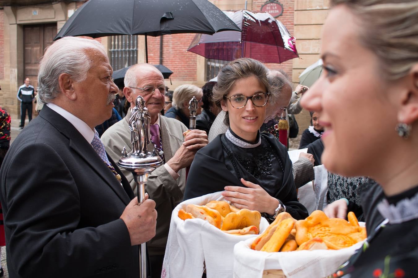 Entrega de molletes en Santo Domingo