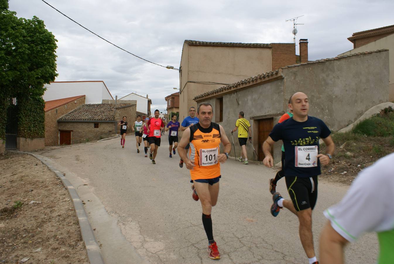 Novena edición de la carrera popular de montaña Salto de Aradón