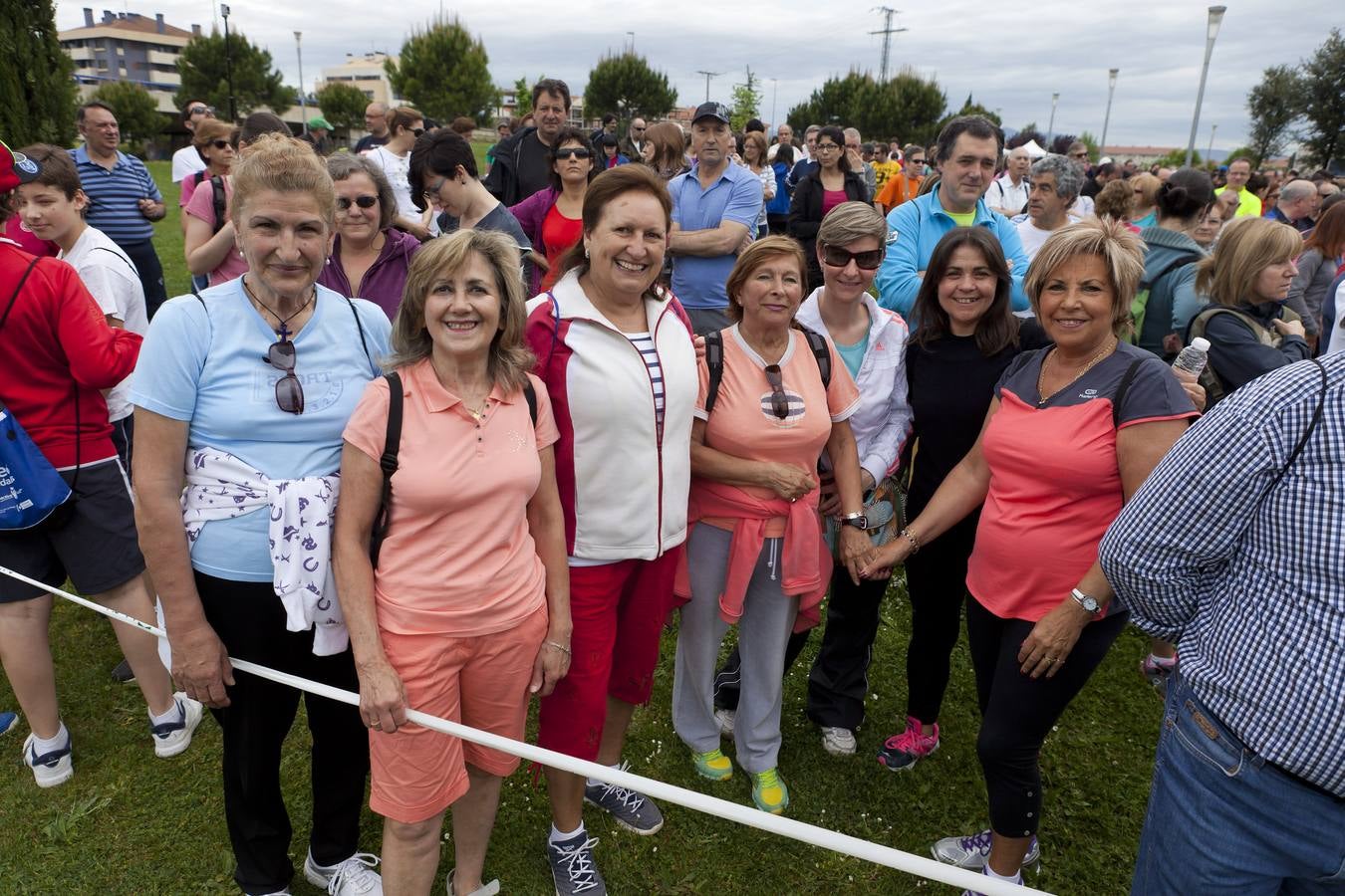 Unas 1.300 personas participan en el Paseo Saludable