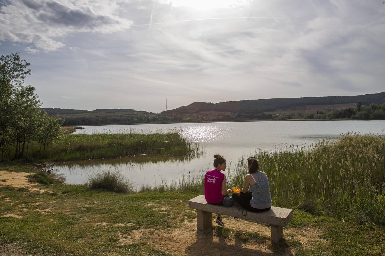 La Rioja disfruta y sufre el repentino calor