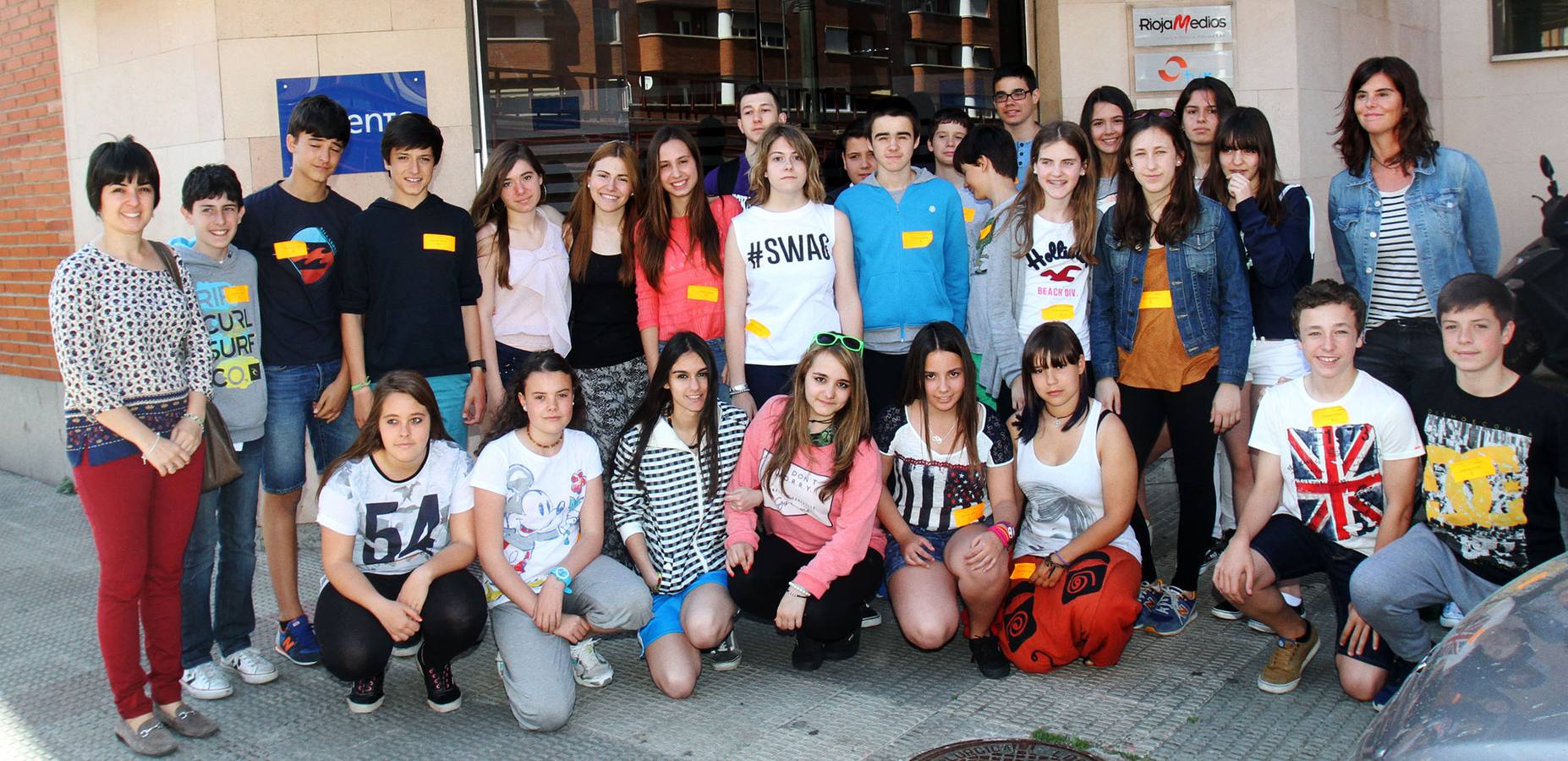 Los alumnos 2º de la ESO del Centro Marianistas de Vitoria y Logroño visitan la multimedia de Diario LA RIOJA