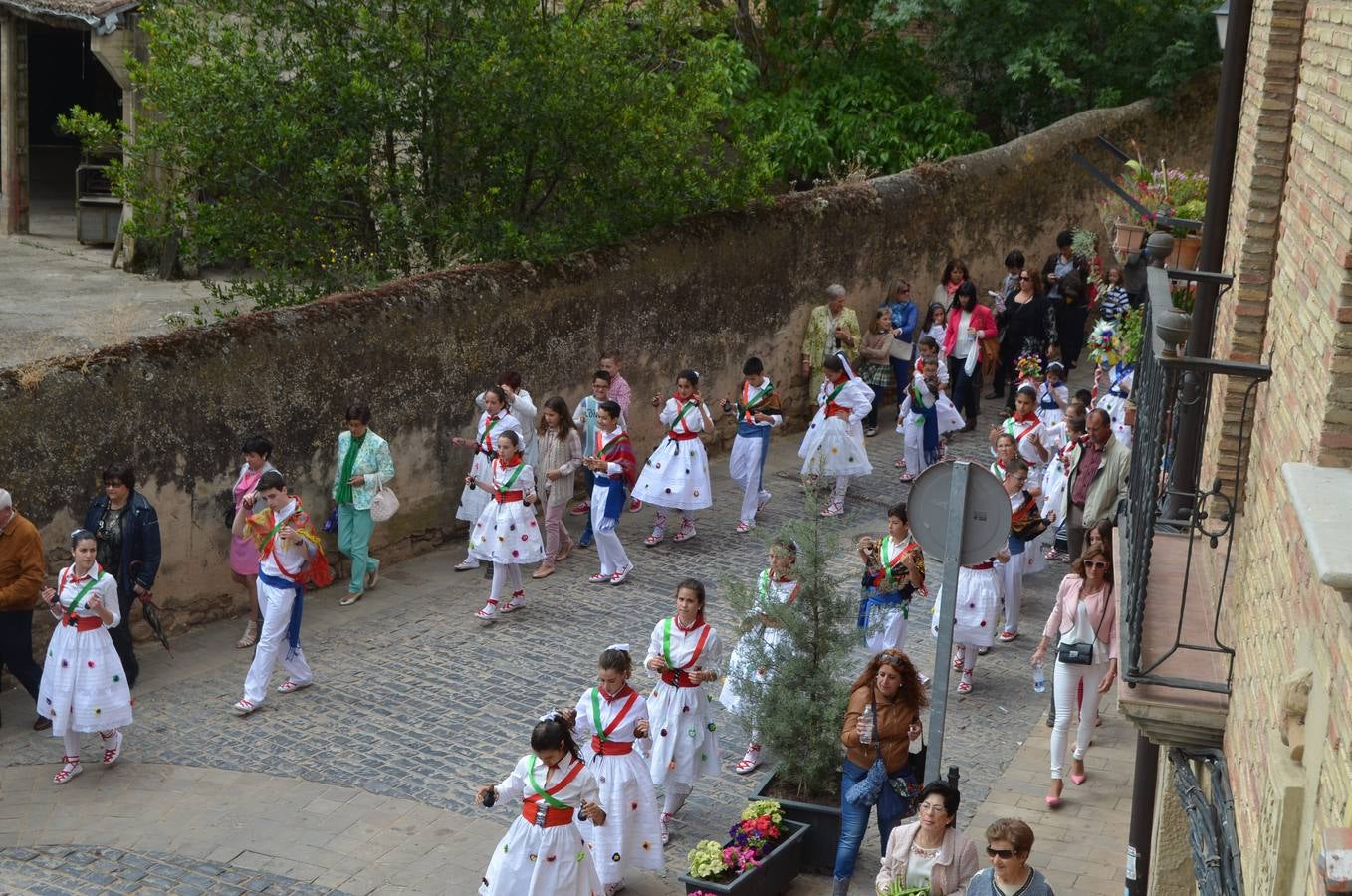 Fuenmayor. Bailes y procesión.