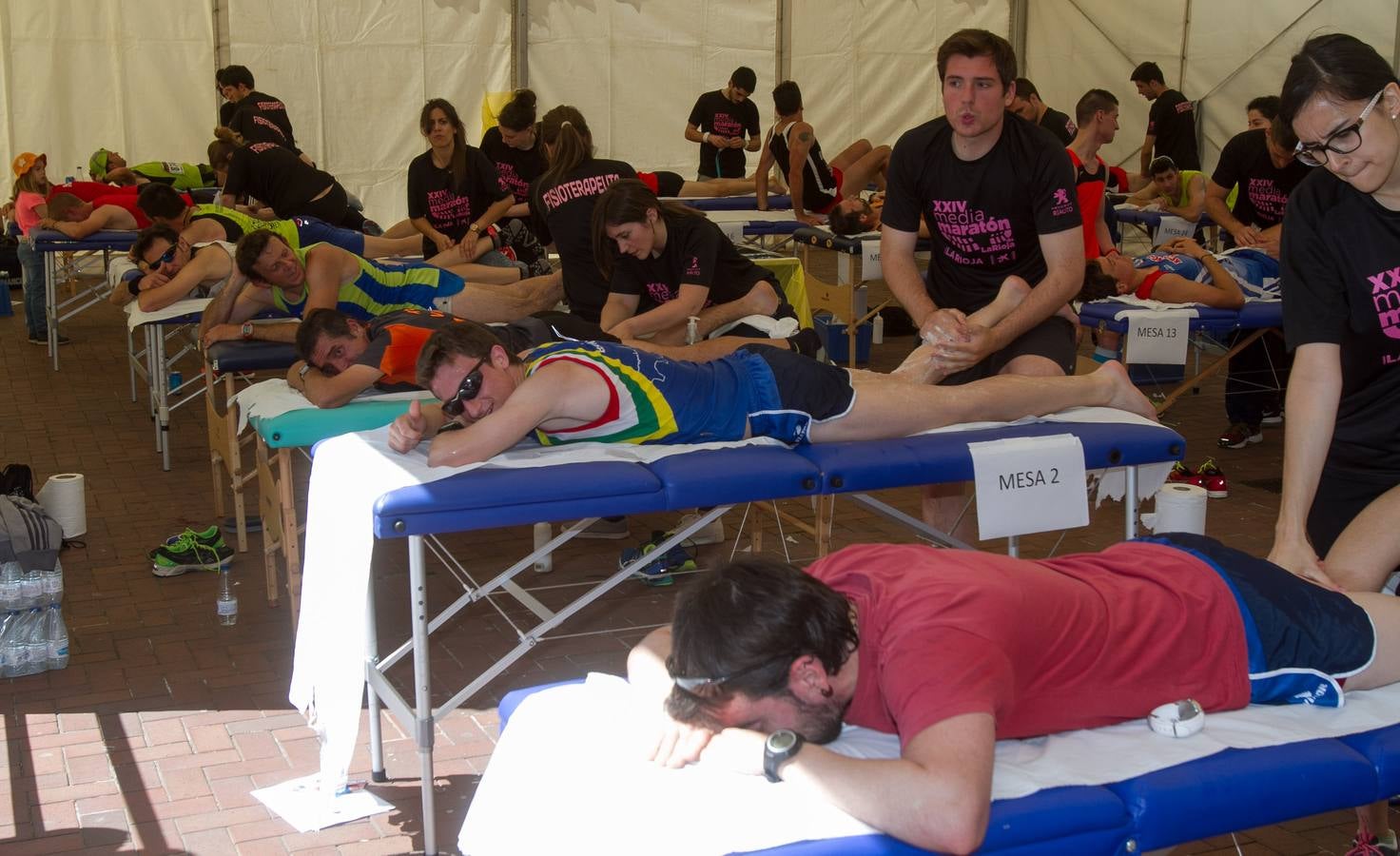 Media Maratón de La Rioja: Masaje y estiramientos