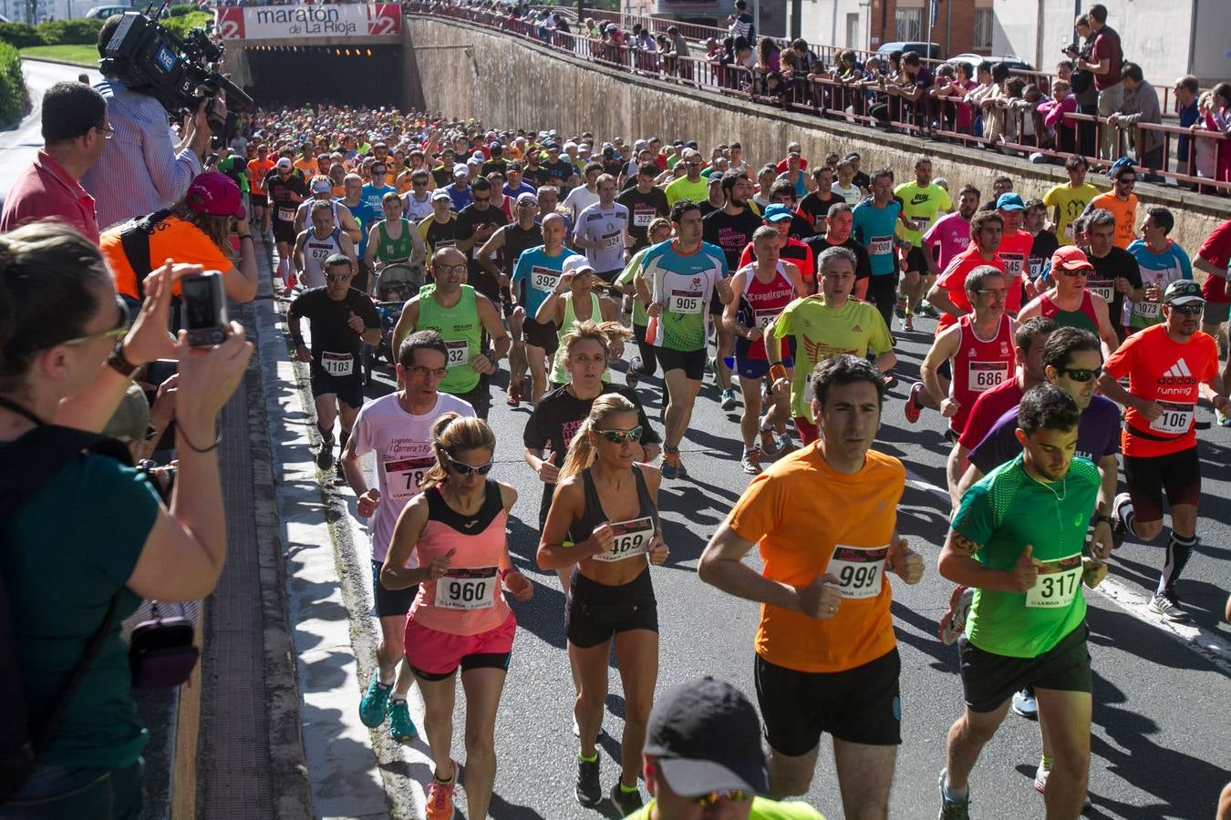 Media Maratón de La Rioja: La salida y la carrera por las calles logroñesas