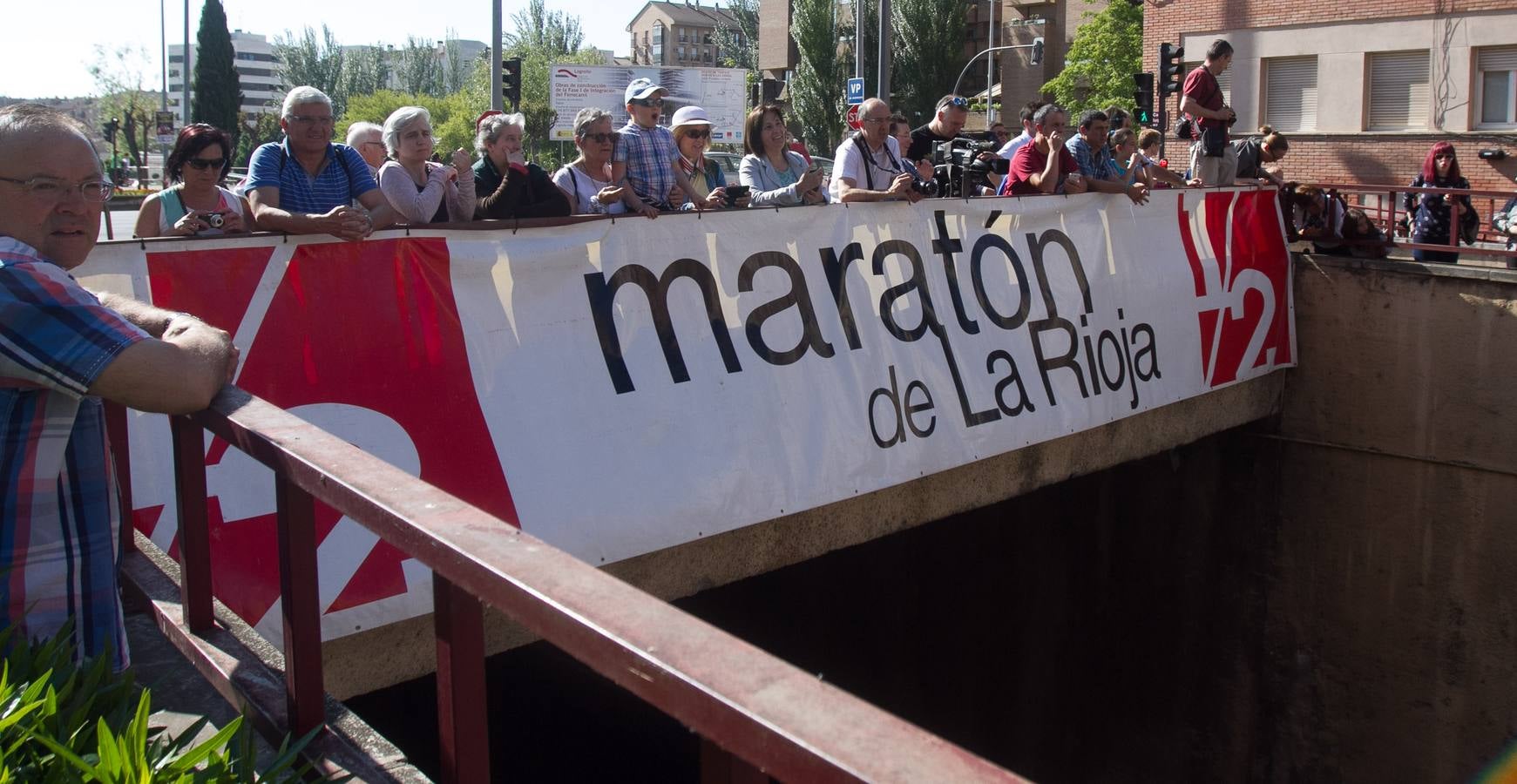 Media Maratón de La Rioja: La salida y la carrera por las calles logroñesas