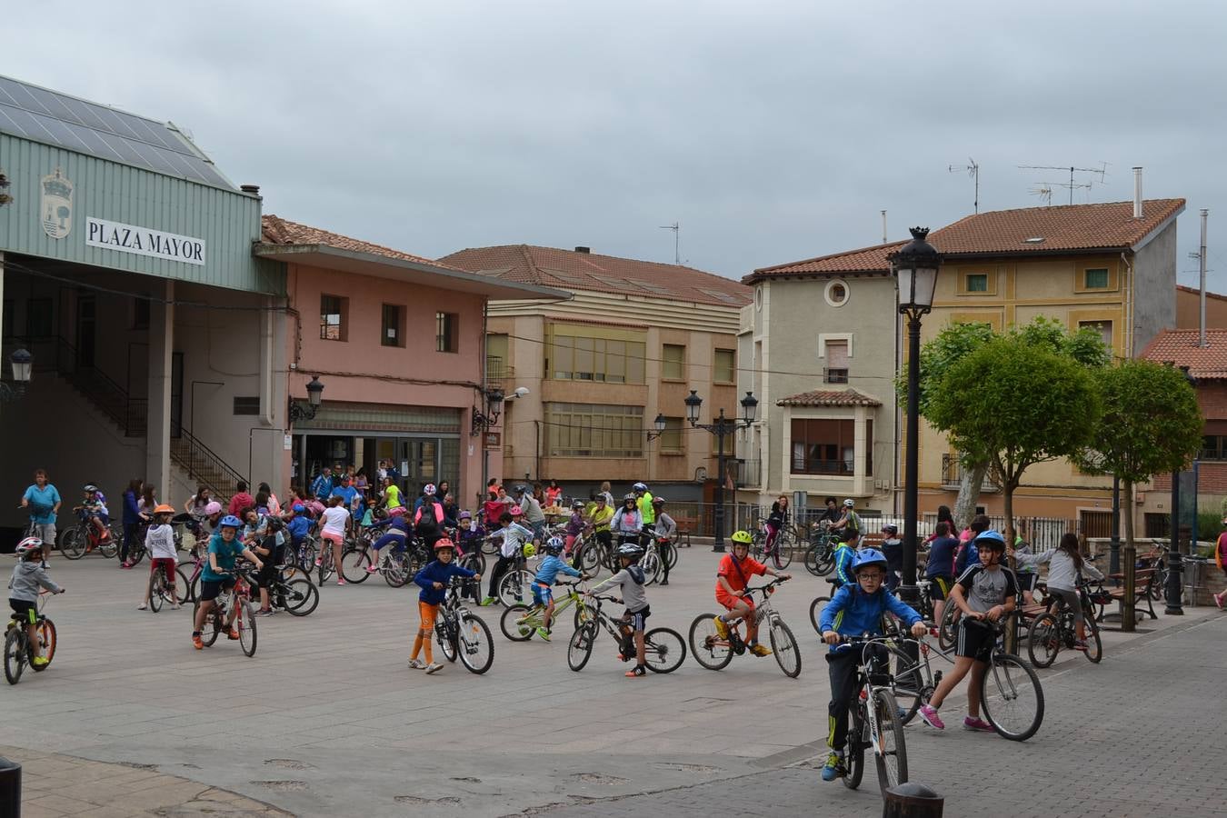 Bicicletada en Baños del Río Tobía