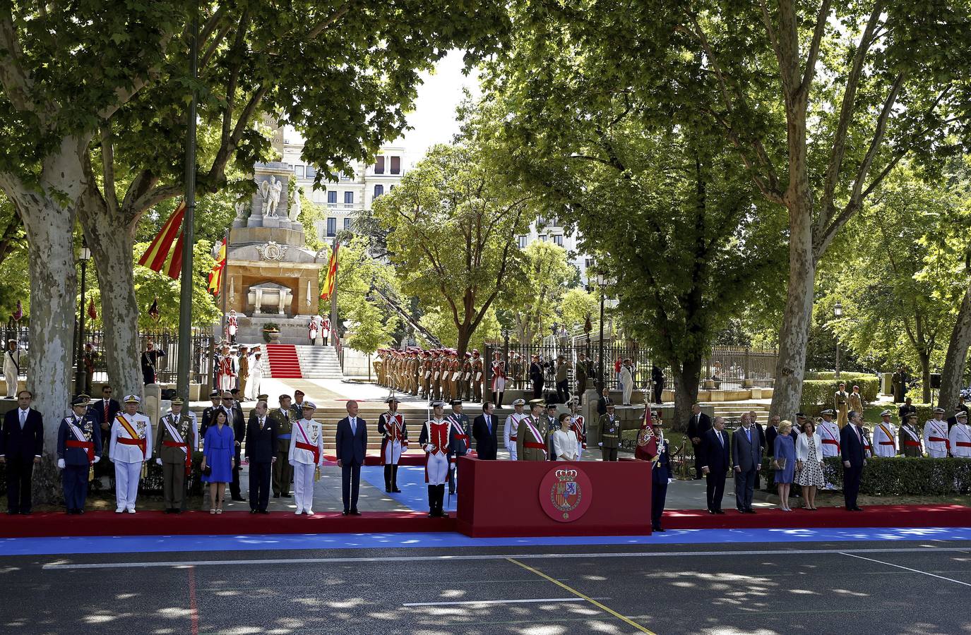 Los Reyes presiden el acto central del Día de las Fuerzas Armadas