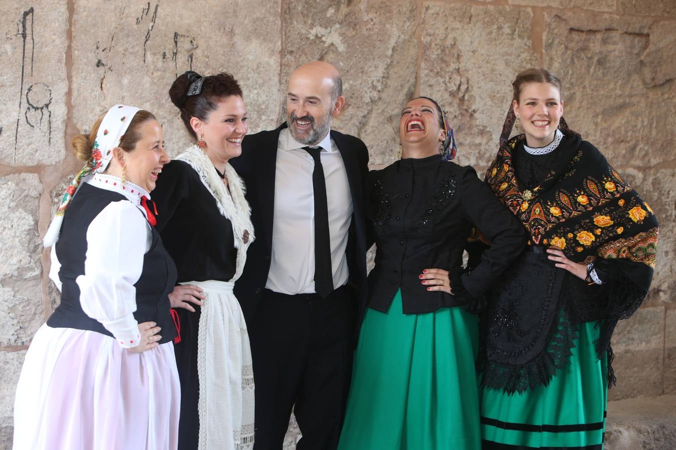 La llegada, el ambiente y las fotos de antes y de después de la entrega de las Medallas de La Rioja